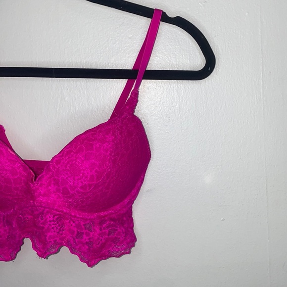 🎱Adorable Pink Victoria Secret bra! - Picture 3 of 7